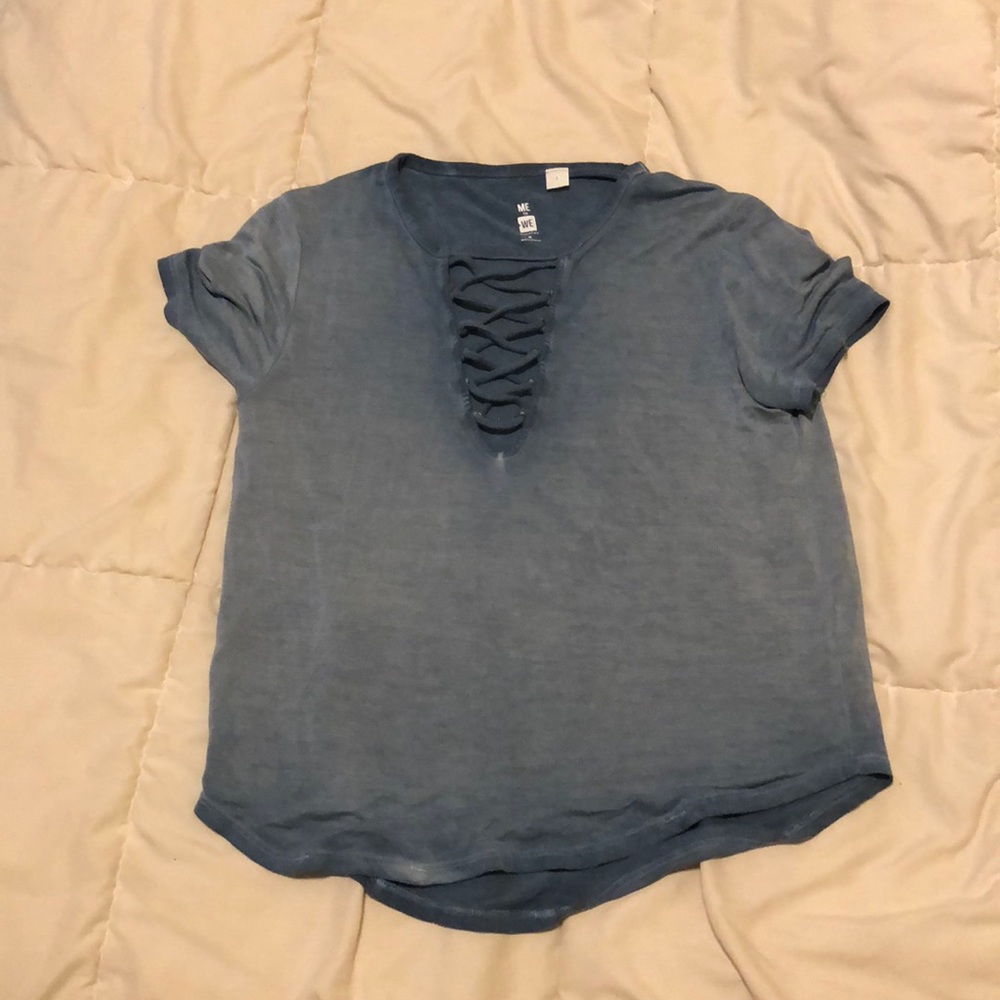 Lace up top!